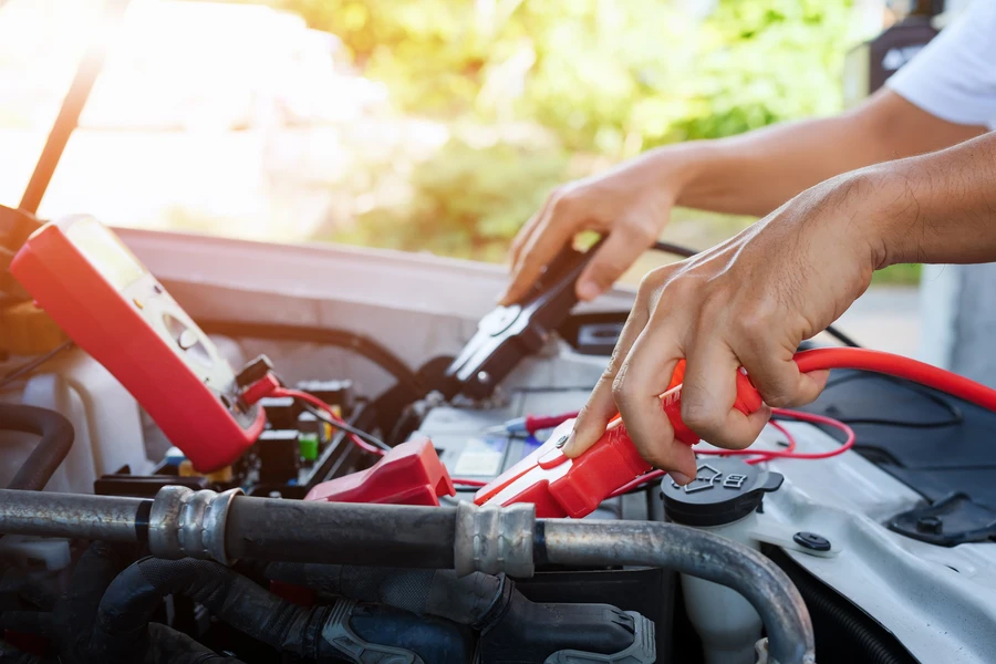 Understanding The Basics Of A Jump Start For Your Vehicle in Memphis, TN